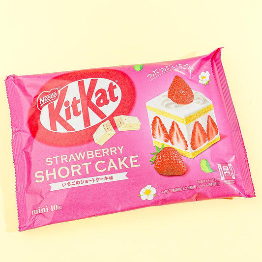 Kit Kat Chocolate Pack - Strawberry Shortcake